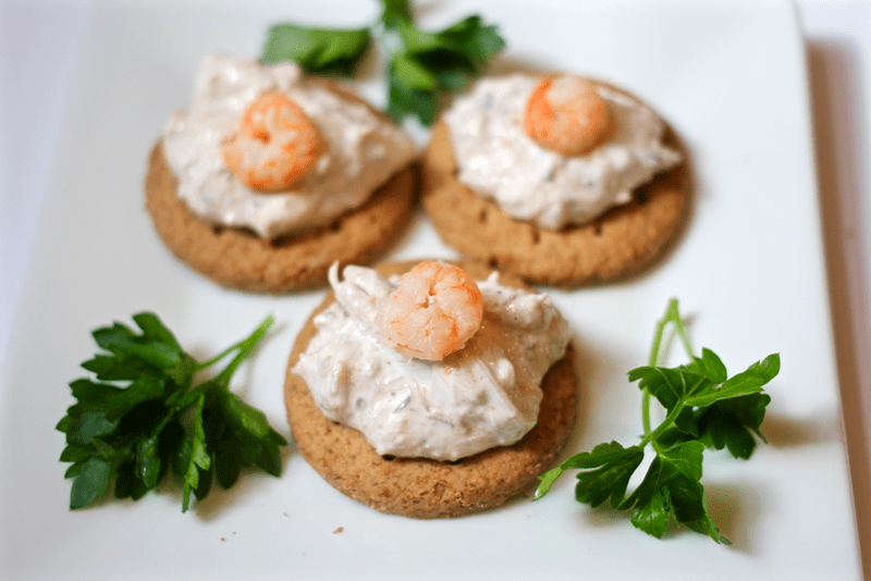 Quickie crab dip appetizer | FamilyFoodontheTable.com