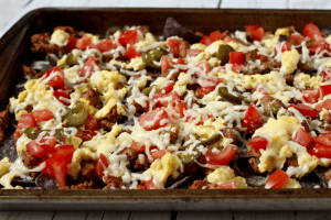 Breakfast nachos | FamilyFoodontheTable.com