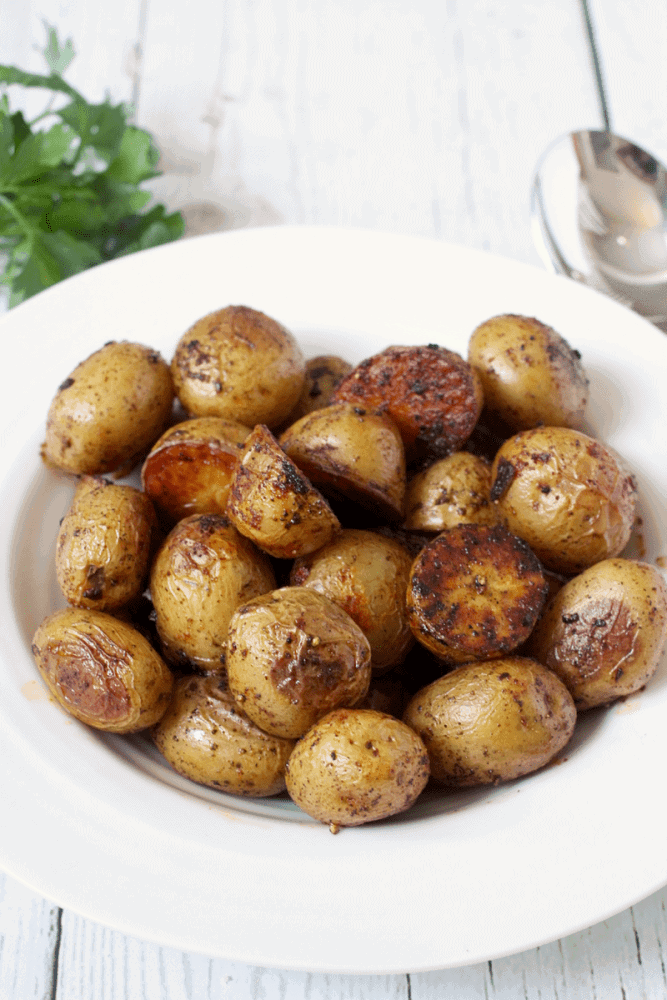 Paprika roasted potatoes - Family Food on the Table