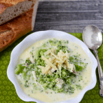 Cheesy chicken and broccoli soup