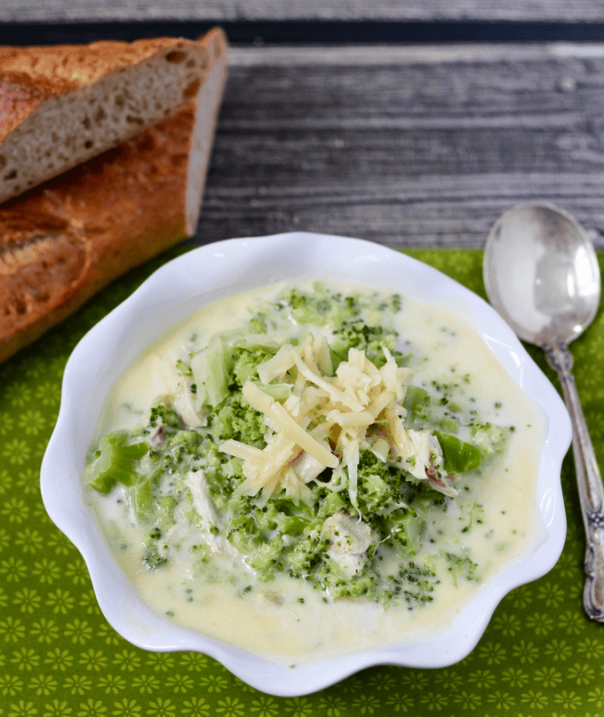 Cheesy chicken and broccoli chowder - a warm and filling 20-minute meal! | FamilyFoodontheTable.com