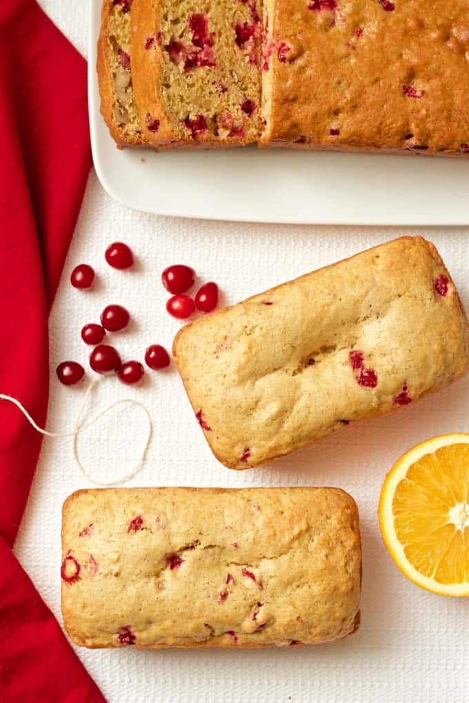 Whole wheat orange cranberry bread can be made as mini loaves or big ones - it’s great for gifts or a holiday brunch! | FamilyFoodontheTable.com