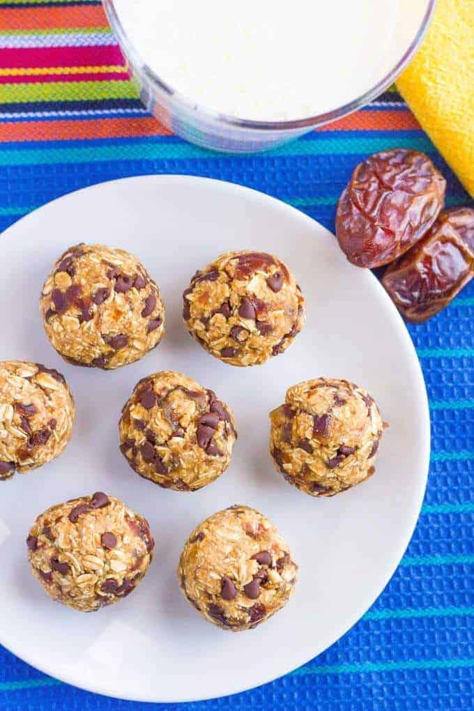 No-bake chocolate chip cookie balls {4 ingredients}