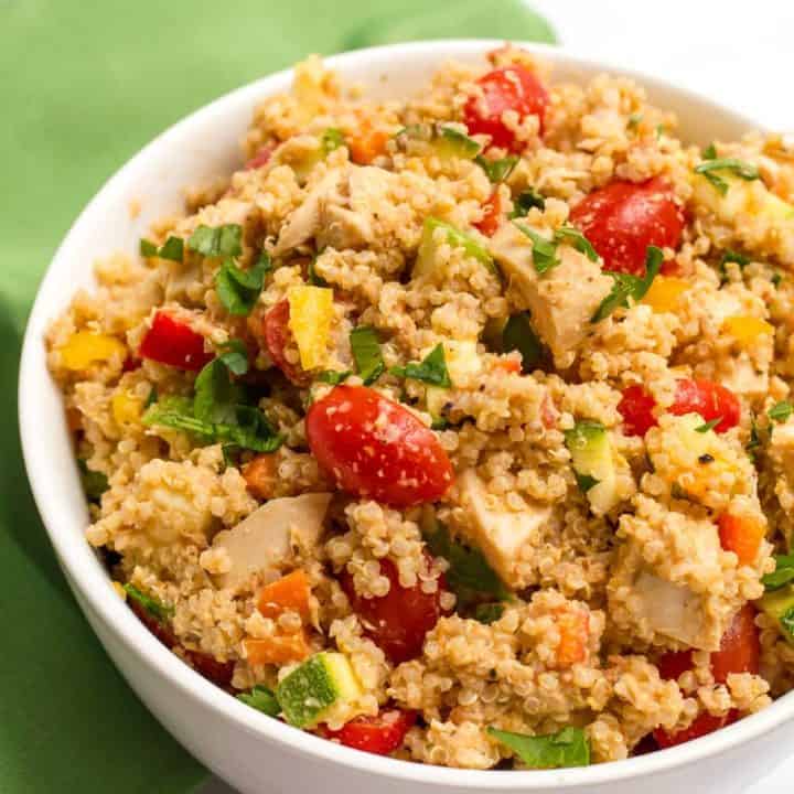 Chicken quinoa salad with veggies and salsa hummus - quick and easy and a perfect light and healthy summer recipe!