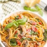 Vegetarian spaghetti with mushrooms and spinach makes an easy, healthy one pot pasta dinner that’s ready in 25 minutes!