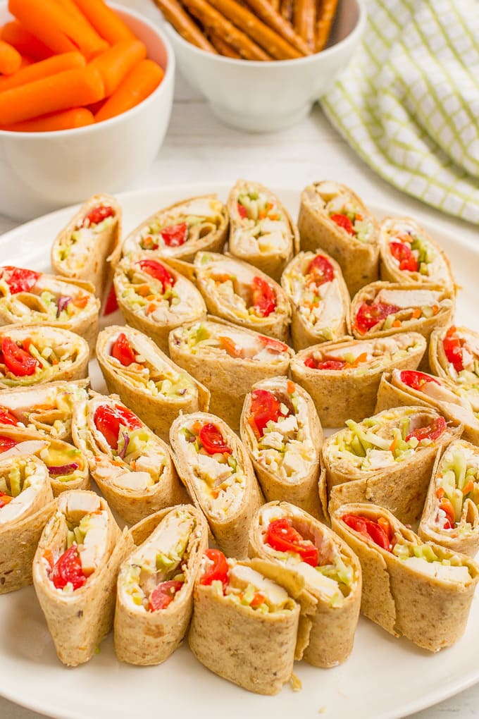 Easy chicken roll ups with cream cheese and veggies - great for lunch, appetizers or tailgating