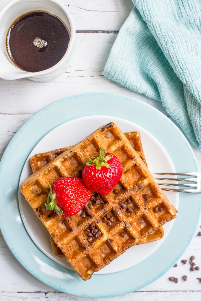 Chocolate chip oatmeal waffles - a delicious and sweet whole grain breakfast recipe!