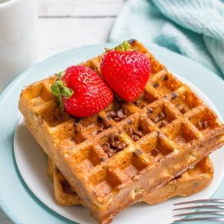 Chocolate chip oatmeal waffles - a delicious and sweet whole grain breakfast recipe!
