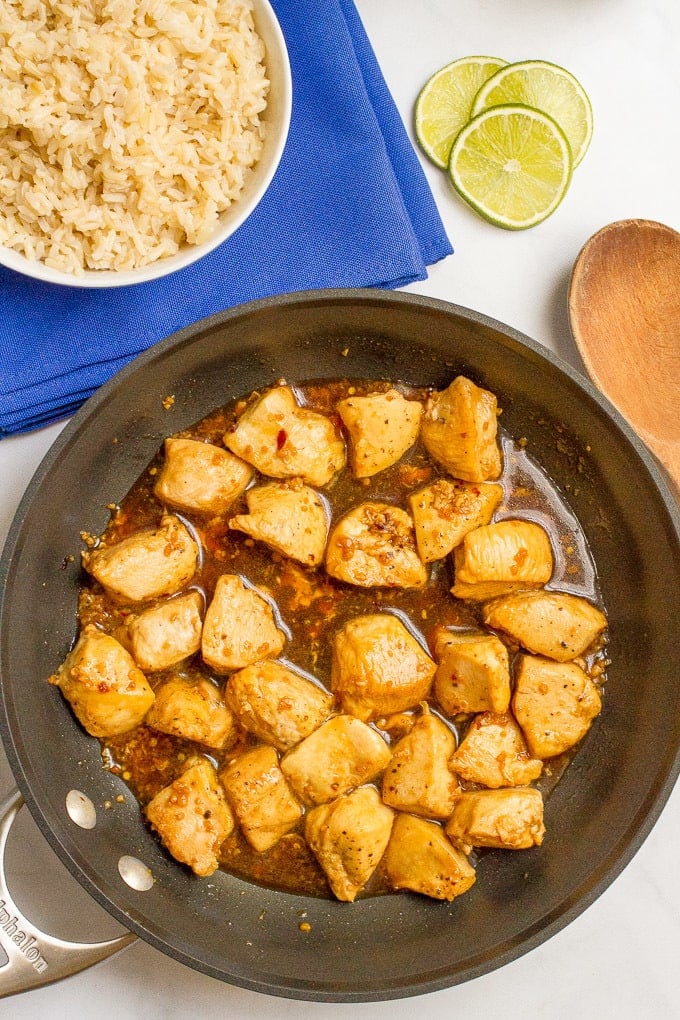 15-minute honey garlic chicken, a simple quick and easy dinner recipe