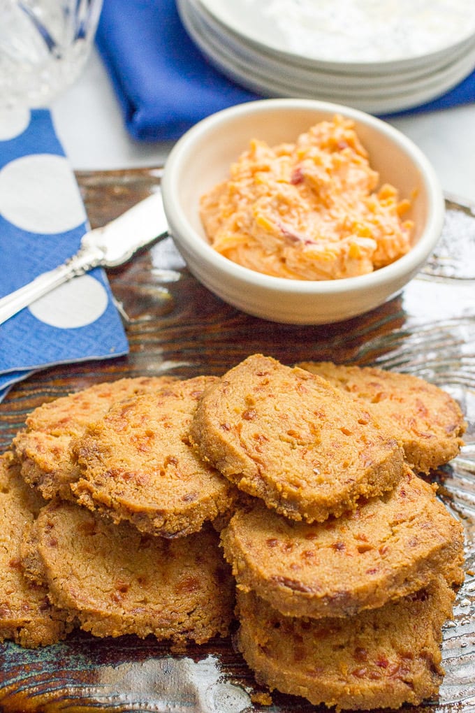 This easy 4-ingredient recipe for pimiento cheese crackers makes a great appetizer for a crowd!