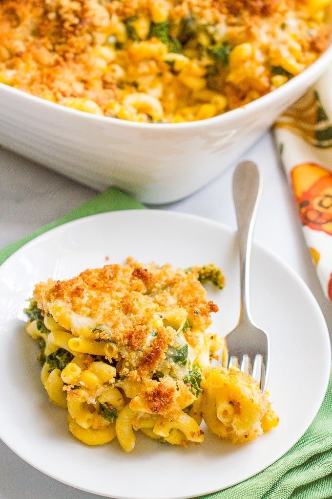 Kale and butternut squash mac and cheese is an easy, healthy and deliciously creamy side dish!