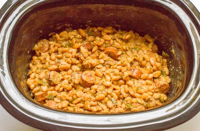 Crock pot white beans and sausage - an easy healthy dinner recipe