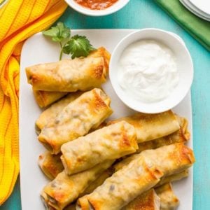 Baked southwestern egg rolls with chicken, black beans and cheese make a perfect game day or party appetizer - these are always a hit! | www.familyfoodonthetable.com