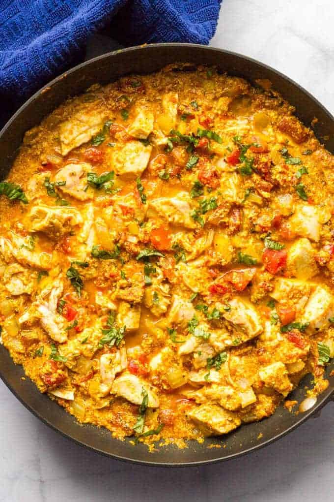 Quick chicken curry is an easy, one-pan recipe that’s ready in just 15 minutes - perfect for a busy weeknight dinner! | www.familyfoodonthetable.com