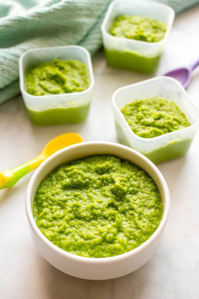 Homemade baby food - peas