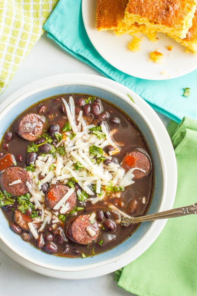 Slow cooker black bean chorizo soup is an easy-to-prep dinner with deep, rich flavors - perfect for a cozy night in! | www.familyfoodonthetable.com