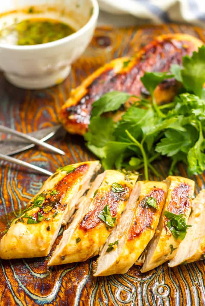 Grilled sliced chicken with spicy beer marinade