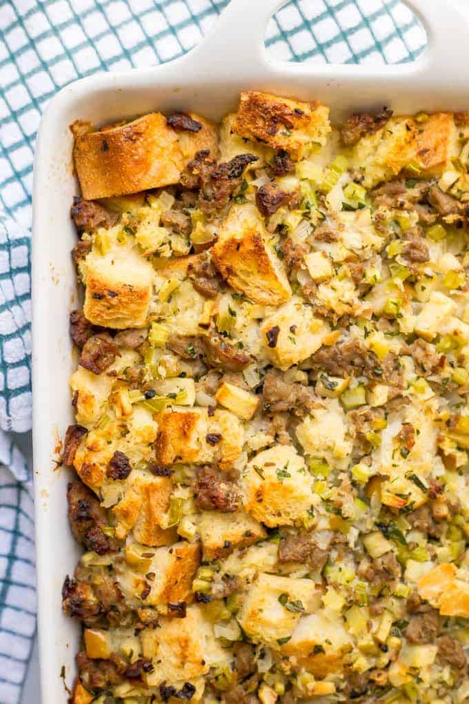 Turkey sausage and apple dressing is an easy, hearty and delicious side dish made with fresh ingredients — perfect for the holidays! #Thanksgiving | www.familyfoodonthetable.com