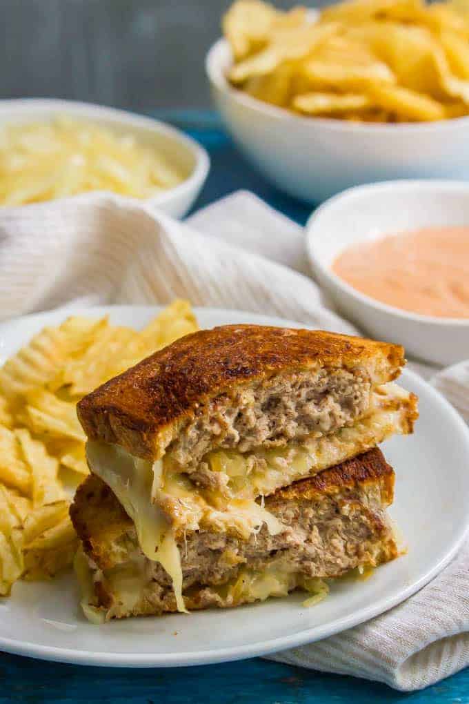 This ground turkey patty melt sandwich is a healthier version of the diner classic and always hits the spot! This melty, cheesy, meaty sandwich is perfect for an easy lunch or dinner the whole family will love! #turkey #sandwich #lunch #dinner