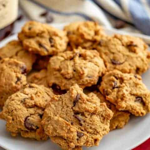 Bourbon chocolate chip cookies are soft, sweet, loaded with melty chocolate chips and have the perfect hint of bourbon. They are easy to make and require just 1 bowl! #bourbon #chocolatechipcookies #cookies #bakingfun