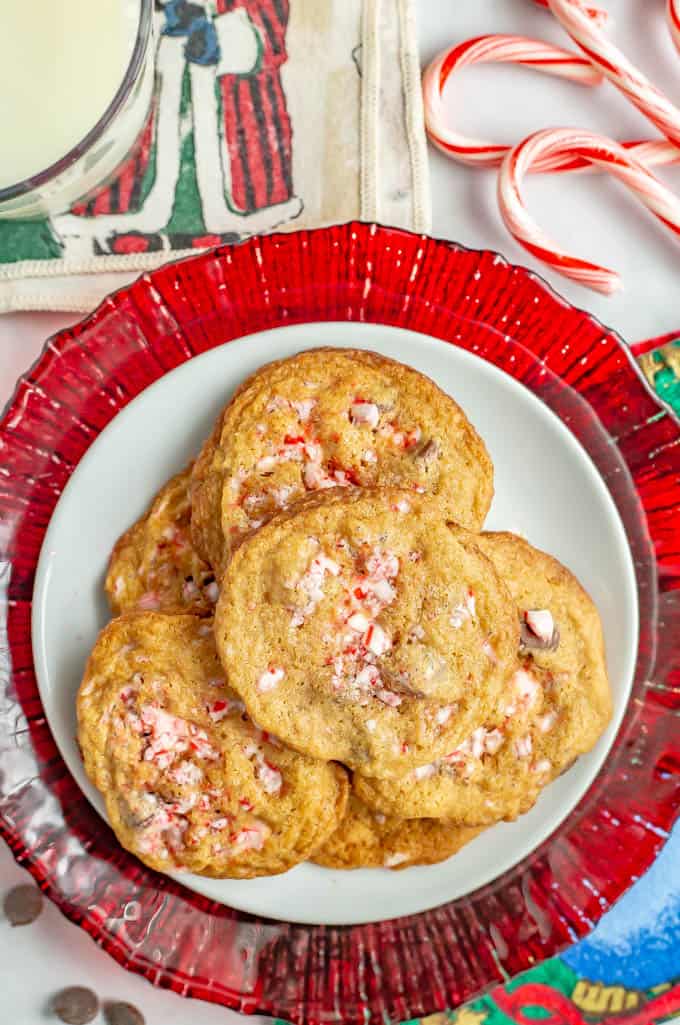 Peppermint chocolate chip cookies are soft on the inside, chewy on the outside and are a beautiful and festive cookie for the holidays! #peppermint #chocolatechip #cookies #holidaycookies #cookieexchange