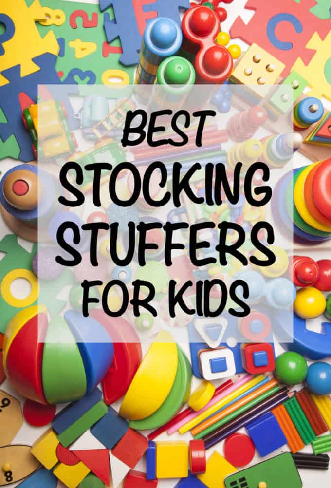 Tons of fun ideas for the best stocking stuffers for kids, everything from card games and bubbles to binoculars and play doh. Get great ideas for both classic and creative additions to your holiday stockings! #stockings #Christmasgifts #holidays #kids #gifts #giftideas #giftguide