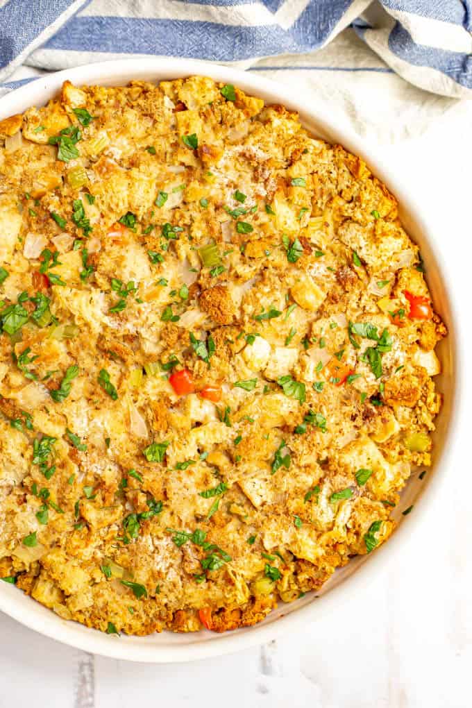 Classic Thanksgiving Dressing Family Food On The Table