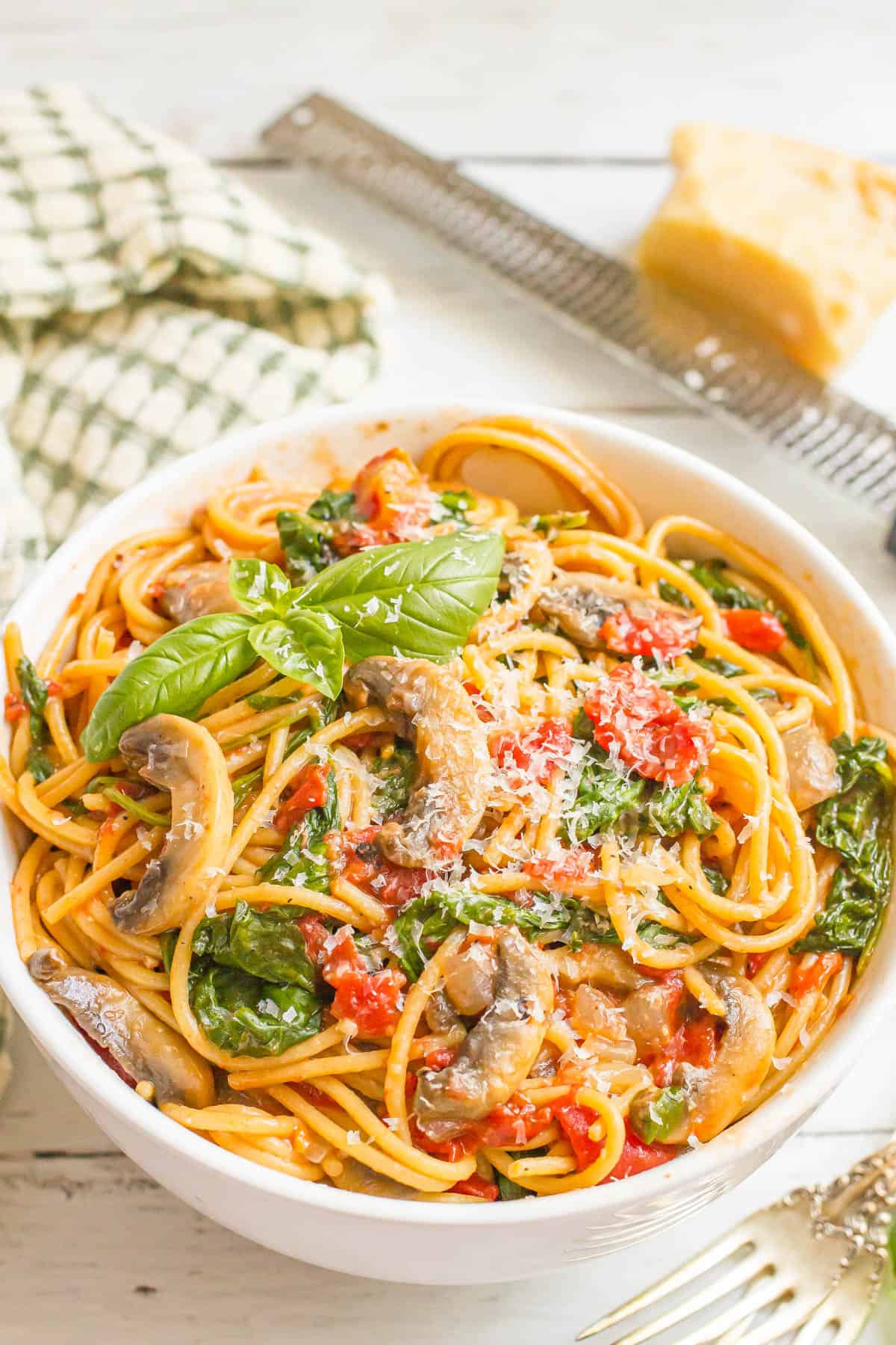 One-Pan Pasta Recipe (With Video and Step-by-Step)